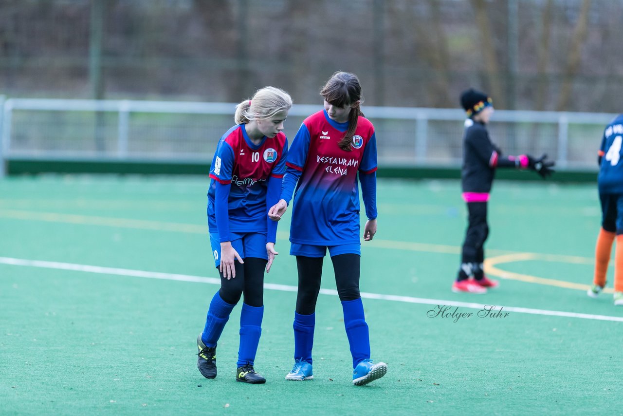 Bild 150 - wCJ VfL Pinneberg - mDJ VfL Pinneberg/Waldenau : Ergebnis: 1:3